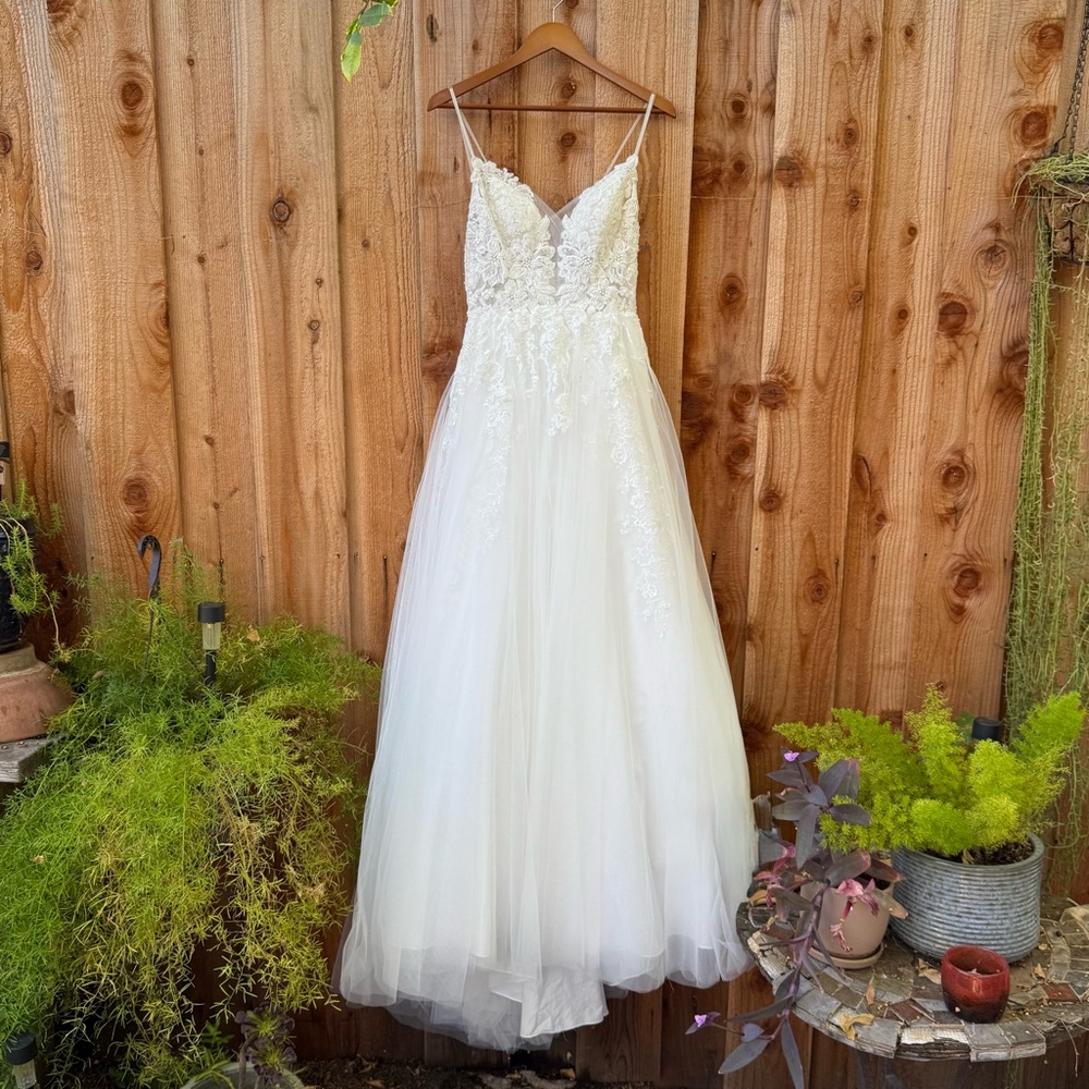 Lulu's White Lace Bridal Dress - Picture 7 of 10